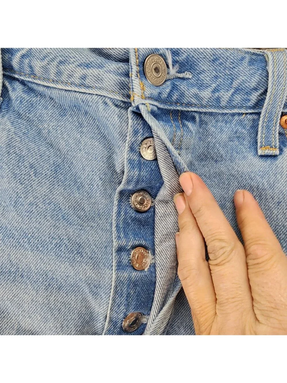 Levis Shorts Womens 34 Blue 501 Premium Big E Denim Button Fly Cutoff *Read*